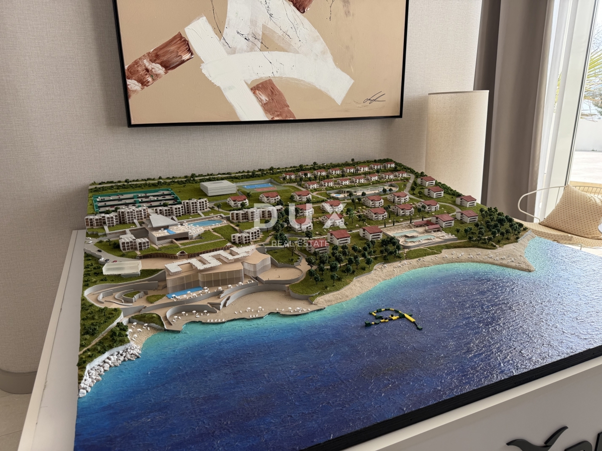 NOVI VINODOLSKI – Appartamento di 63 m² in un resort esclusivo, prima fila al mare con spiaggia privata