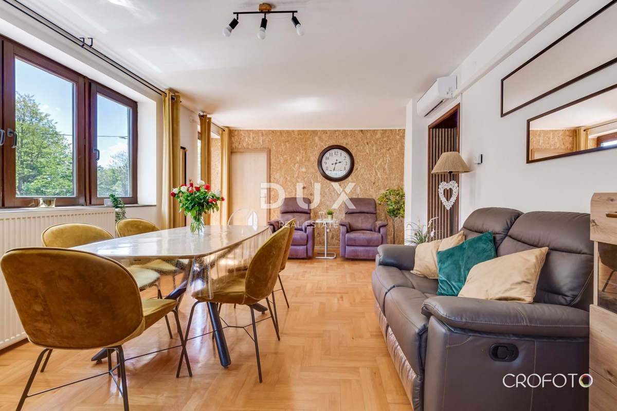 LIKA, PLITVIČKA JEZERA - Casa ristrutturata con piscina immersa nella natura