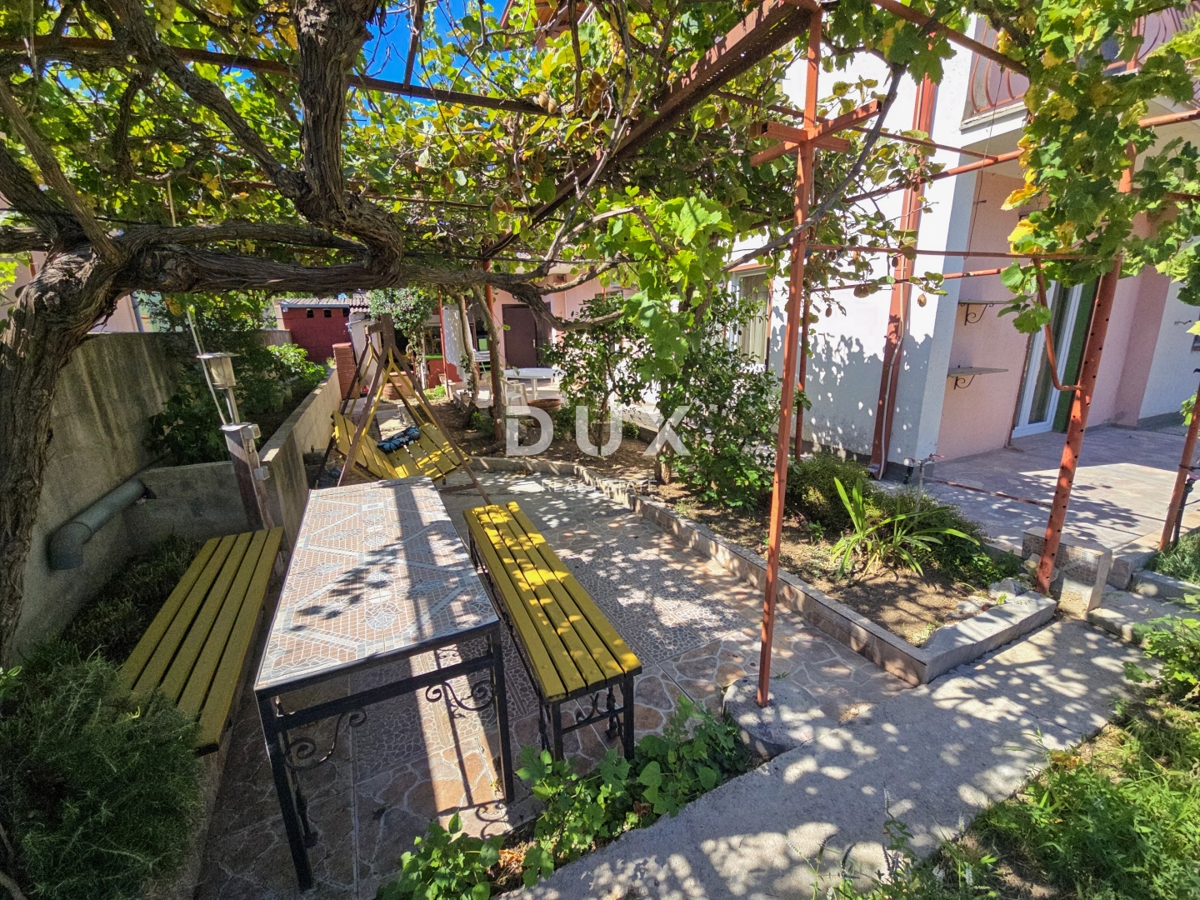 Casa Tinj, Benkovac, 275m2