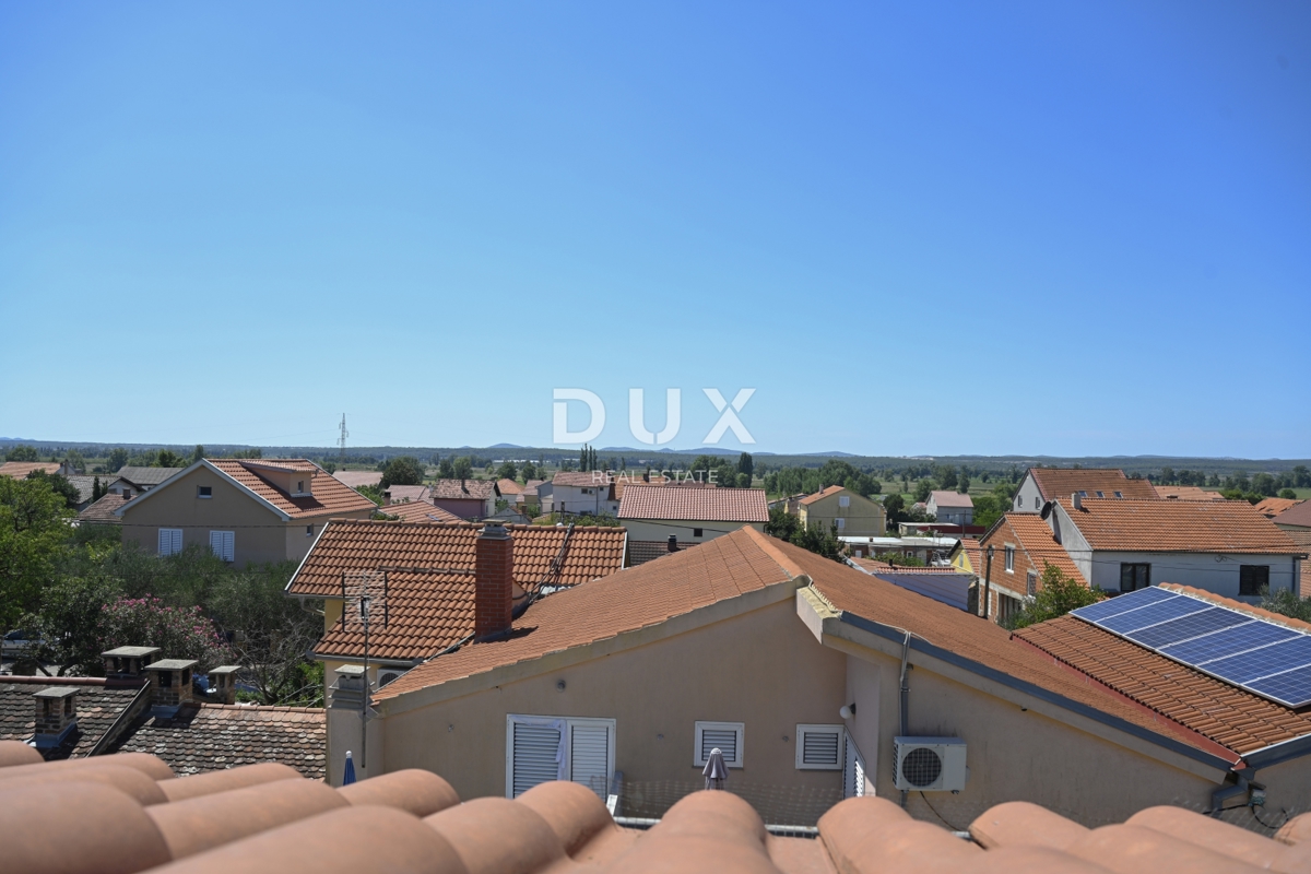 Casa Tinj, Benkovac, 275m2