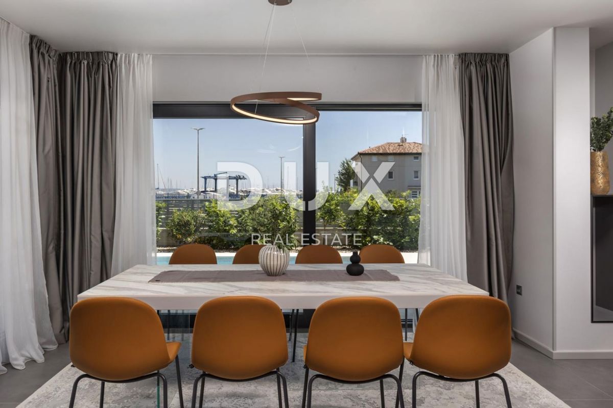 Casa Bibinje, 345,47m2