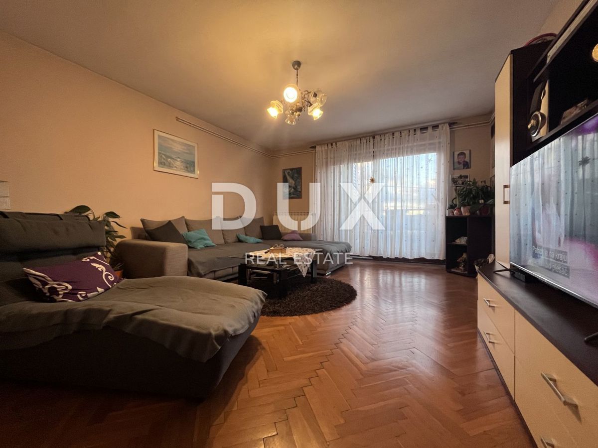 RIJEKA, SRDOČI, CENTRO - casa indipendente con 3 appartamenti + edificio ausiliario + giardino! OPPORTUNITÀ! URGENTE!