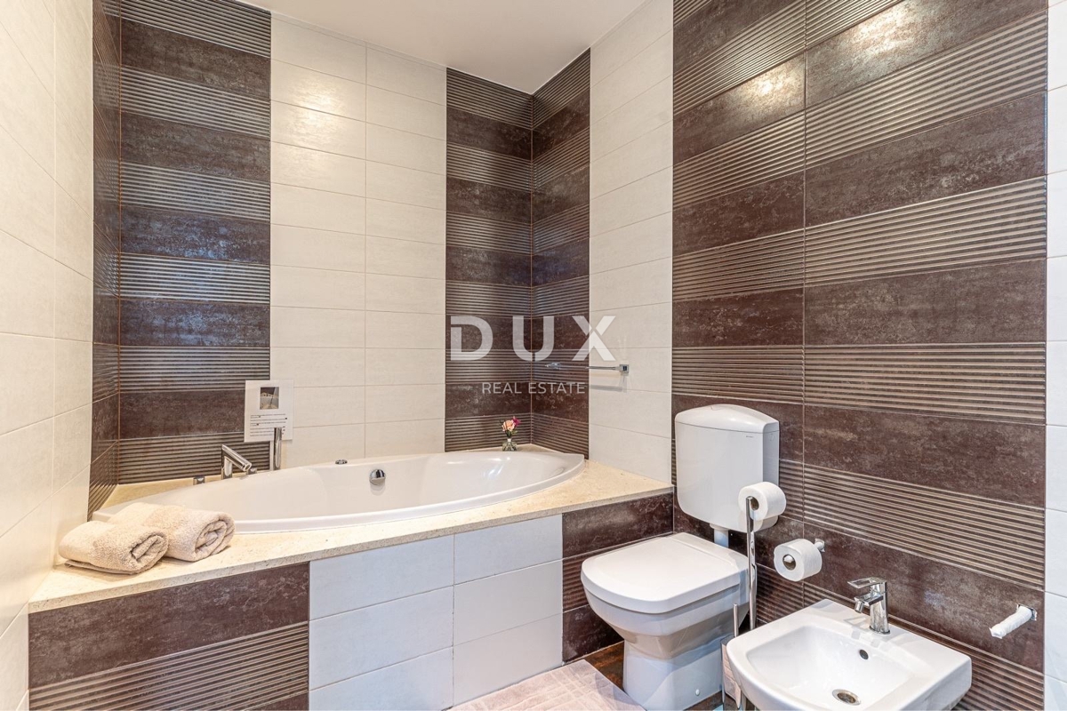 RIJEKA - Appartamento lussuoso e moderno nel cuore di Rijeka con vista mare