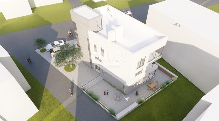 ZADAR, PLOVANIJA - OCCASIONE! Nuova costruzione in posizione strategica!