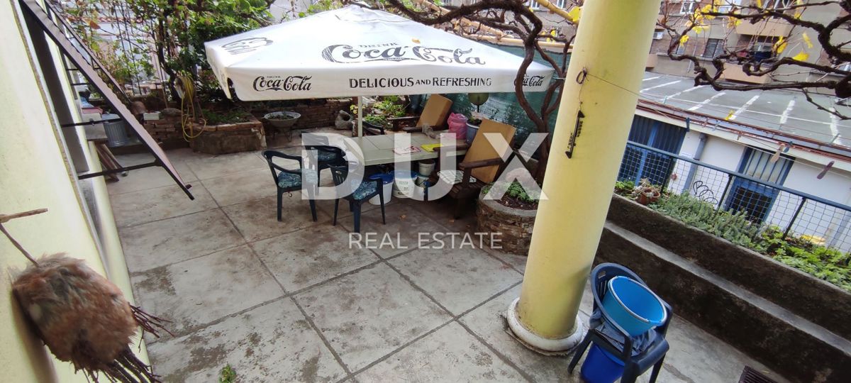 RIJEKA, BELVEDER - Appartamento al piano terra con terrazza in una posizione popolare