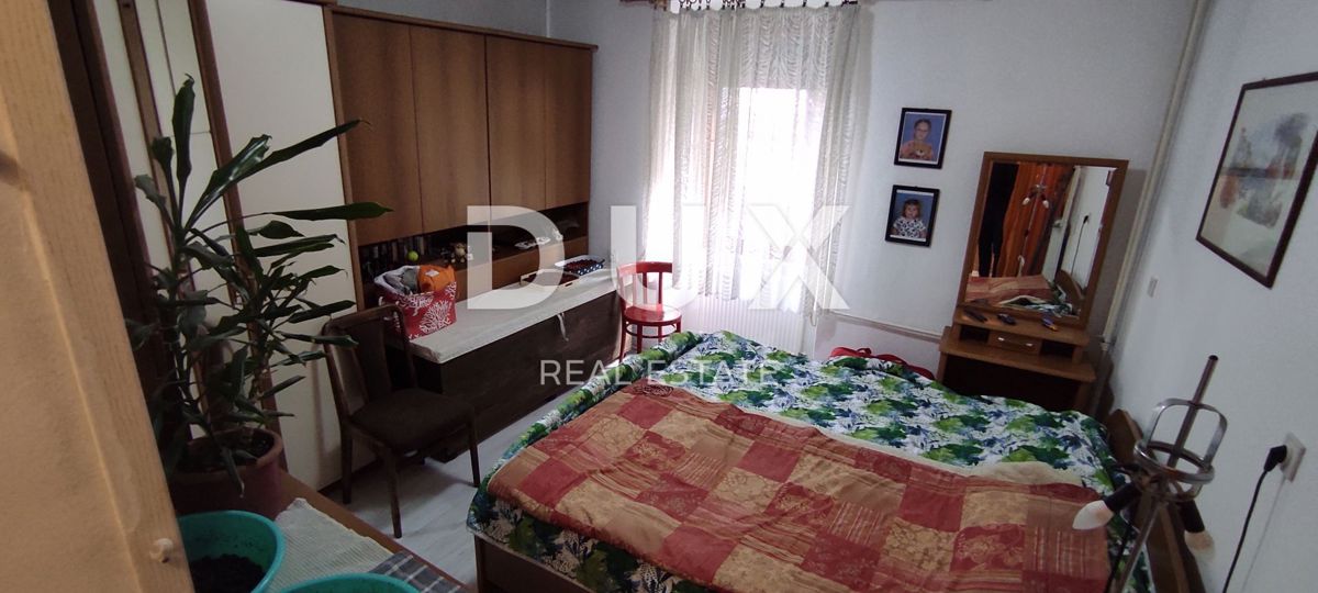 RIJEKA, BELVEDER - Appartamento al piano terra con terrazza in una posizione popolare