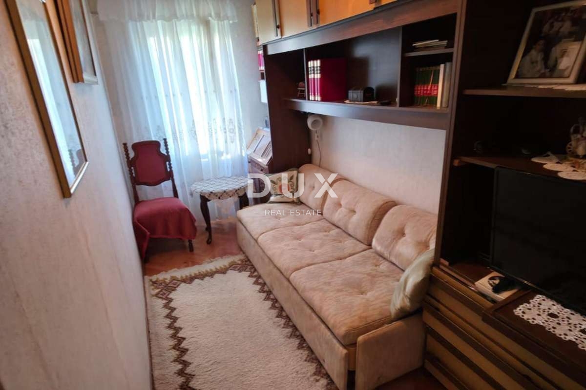 RIJEKA, DONJA VEŽICA – Appartamento ristrutturato con due camere da letto, vista mare e balcone