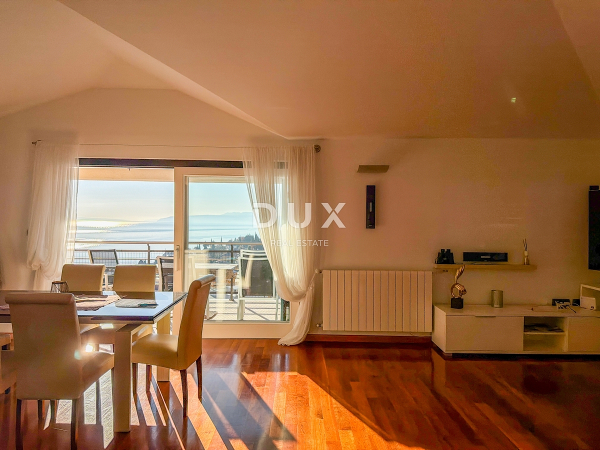 OPATIJA, IČIĆI - attico in una splendida villa sopra il resort Mariott, garage, a 300 metri dalla spiaggia