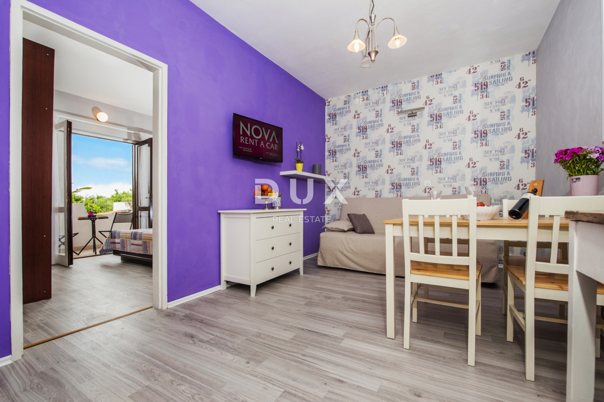 ISTRIA, ROVIGNO - Casa con appartamenti con un bellissimo giardino