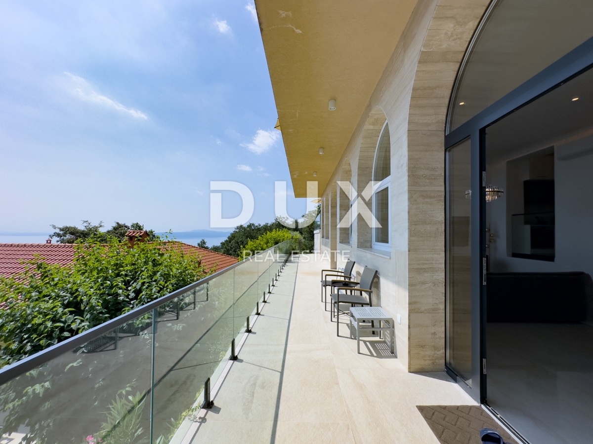 OPATIJA, LOVRAN – Appartamento esclusivo con vista panoramica e piscina