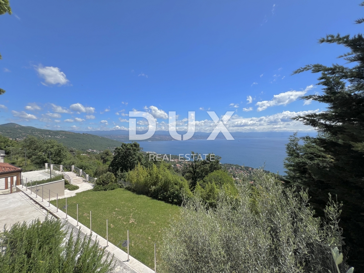 OPATIJA, LOVRAN – Appartamento esclusivo con vista panoramica e piscina