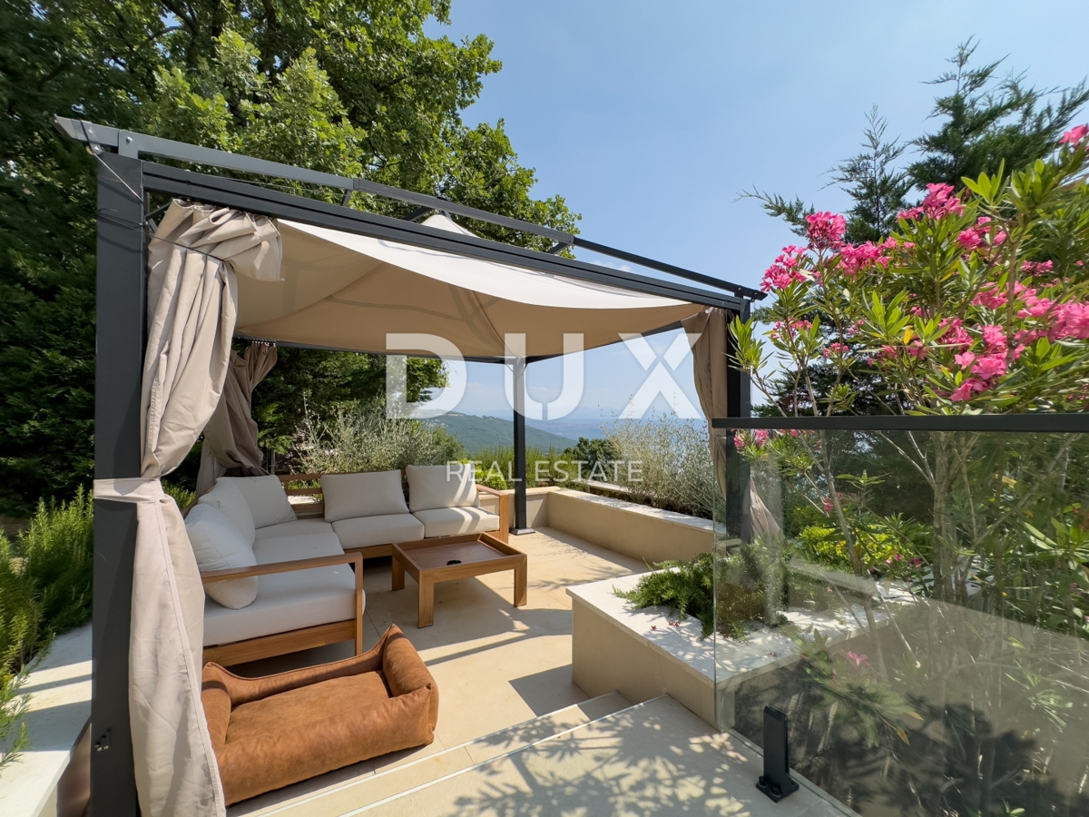 OPATIJA, LOVRAN – Appartamento esclusivo con vista panoramica e piscina