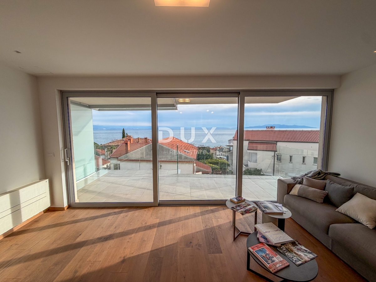 ABBAZIA, CENTRO - appartamento in un nuovo edificio di lusso completato con garage e piscina