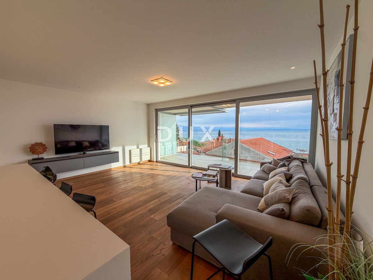 ABBAZIA, CENTRO - appartamento in un nuovo edificio di lusso completato con garage e piscina