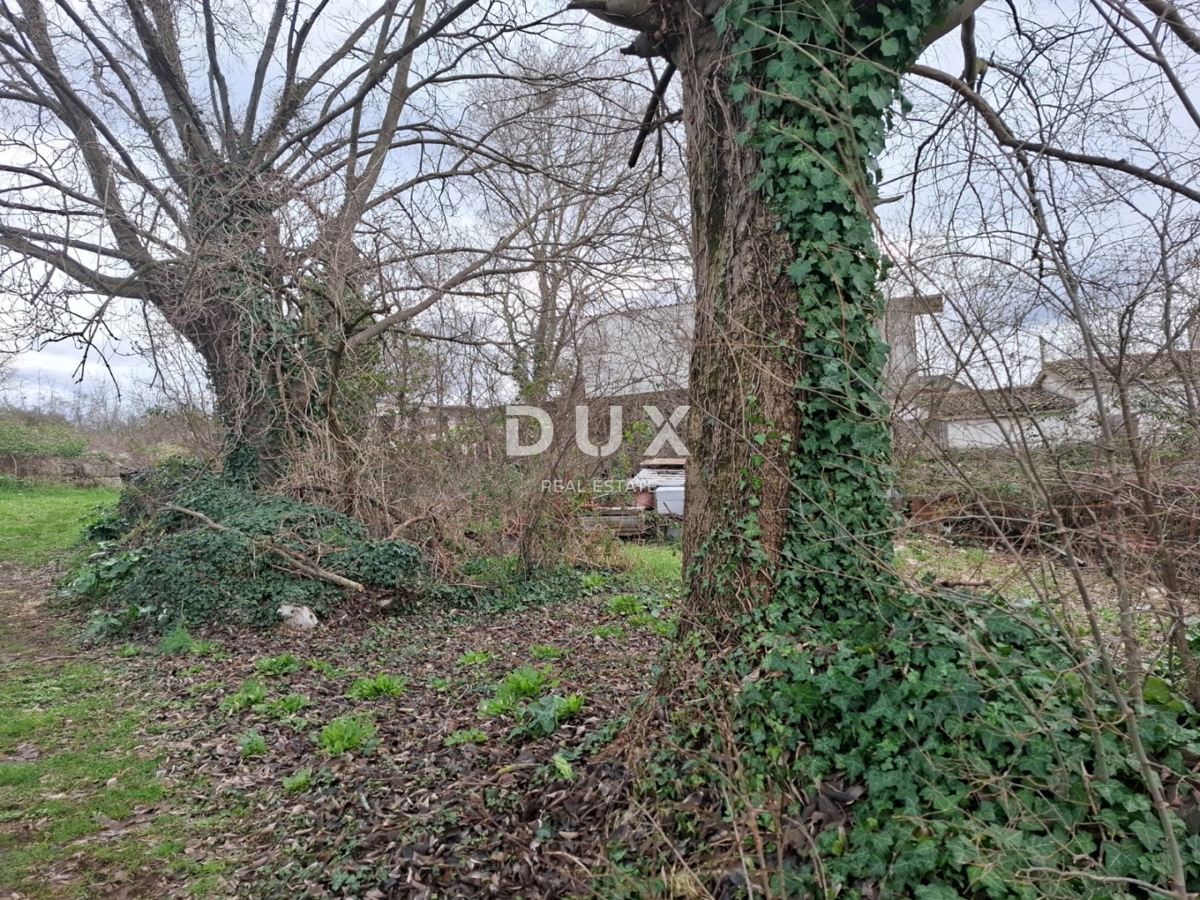 Terreno Sošići, Kanfanar, 380m2