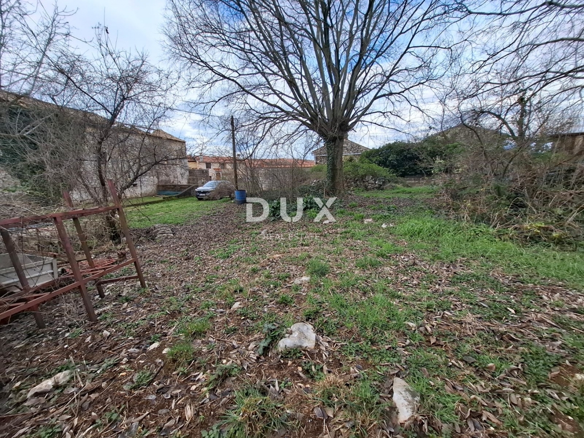 Terreno Sošići, Kanfanar, 380m2