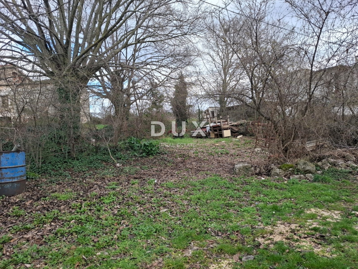 Terreno Sošići, Kanfanar, 380m2