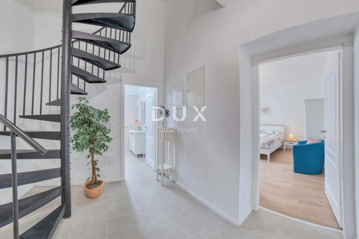 FIUME, KRALJEVICA – Casa recentemente ristrutturata vicino al mare