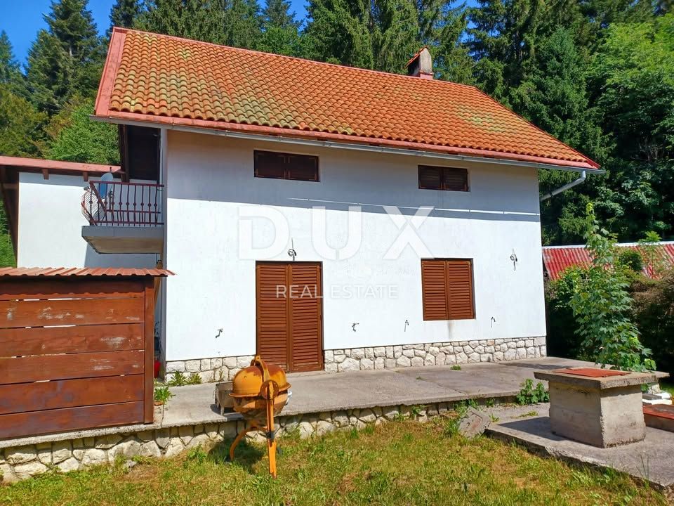 GORSKI KOTAR, SLJEME - Una casa spaziosa in una posizione da favola nella natura