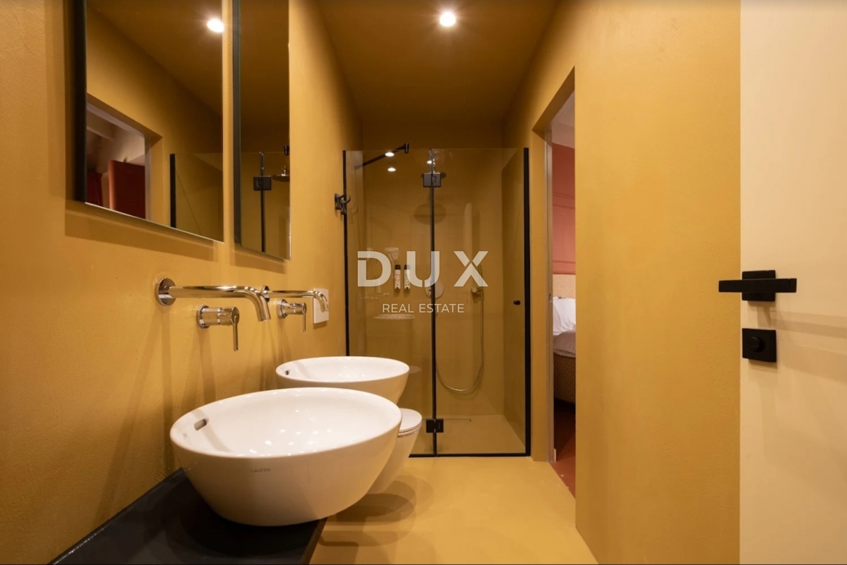 Albergo Centar, Rijeka, 1.000m2