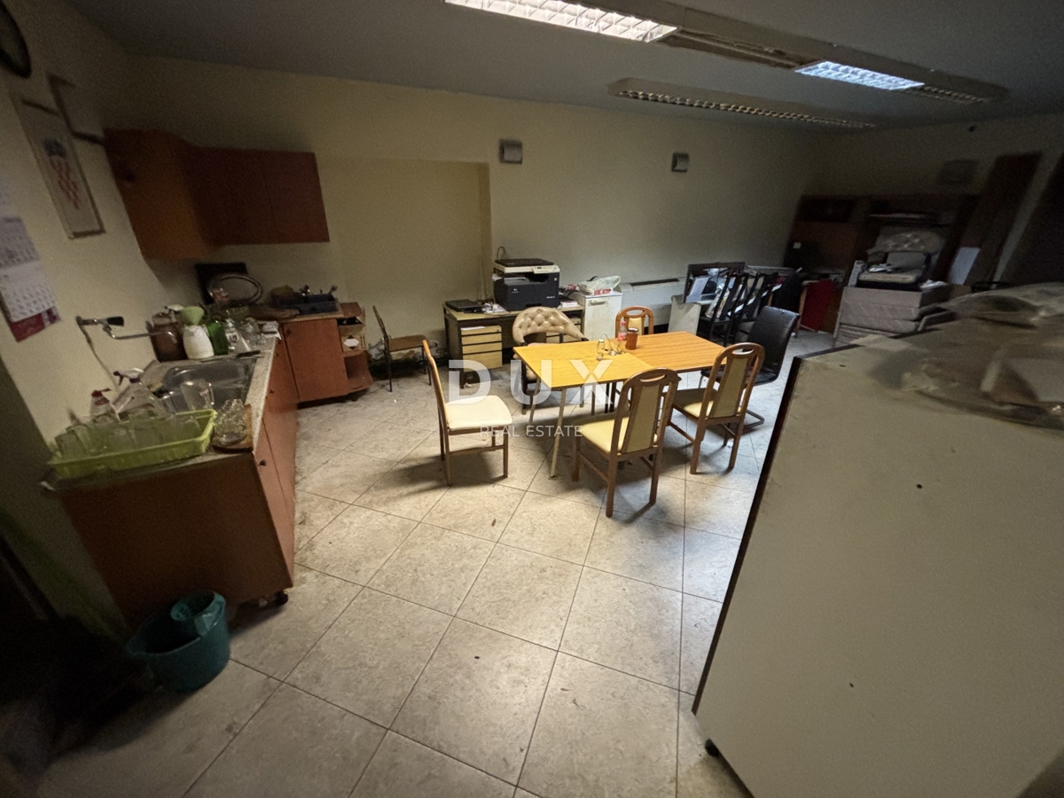 RIJEKA, CENTRO - Locali commerciali