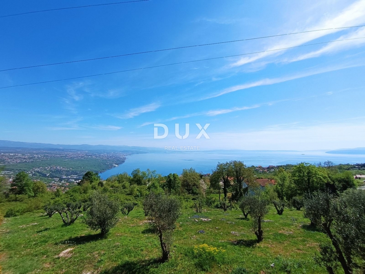 OPATIJA, BREGI - terreno edificabile di 6432 m2 (area edificabile 2355 m² e area agricola 4077 m²) con vista panoramica sul mare