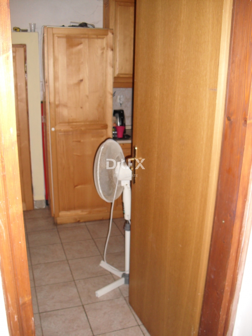 ISOLA DI KRK, PUNAT - Appartamento duplex 2 camere da letto + soggiorno