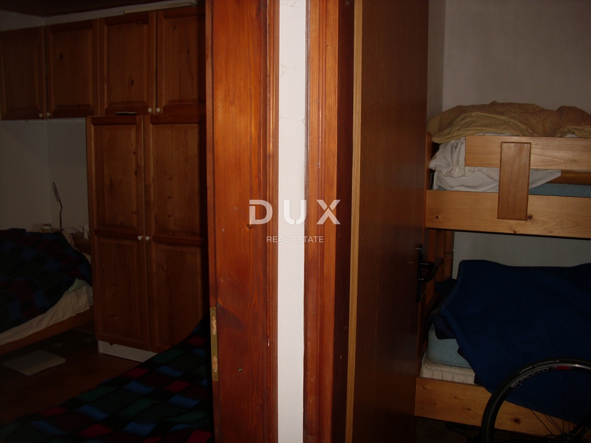 ISOLA DI KRK, PUNAT - Appartamento duplex 2 camere da letto + soggiorno