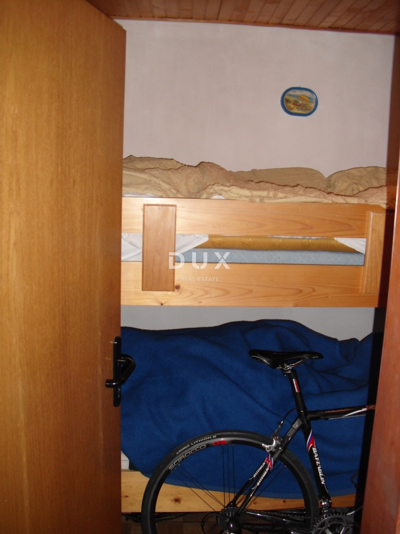 ISOLA DI KRK, PUNAT - Appartamento duplex 2 camere da letto + soggiorno