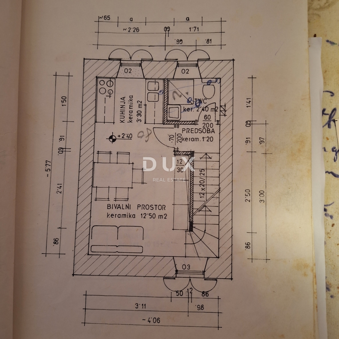 ISOLA DI KRK, PUNAT - Appartamento duplex 2 camere da letto + soggiorno