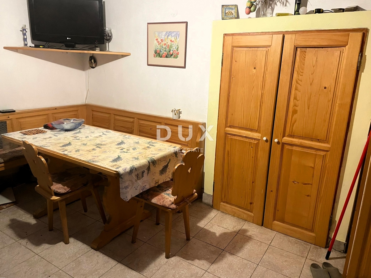 ISOLA DI KRK, PUNAT - Appartamento duplex 2 camere da letto + soggiorno