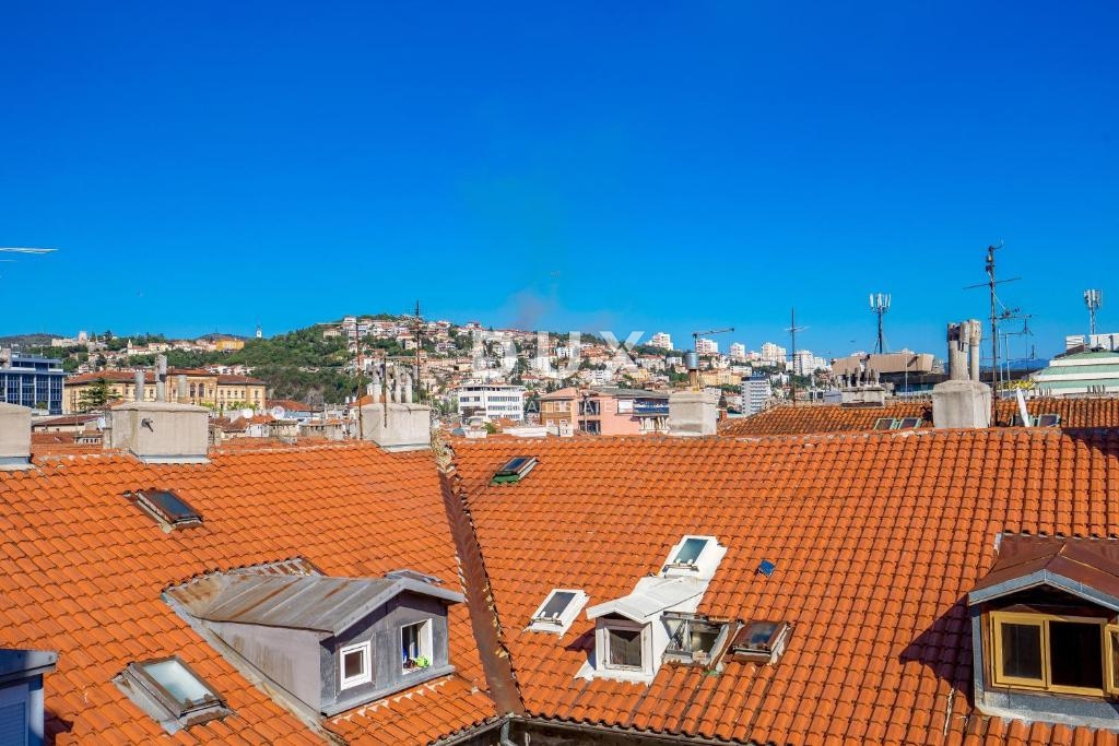 RIJEKA, CENTRO - Appartamento a pochi passi dal Korzo, ottimo investimento