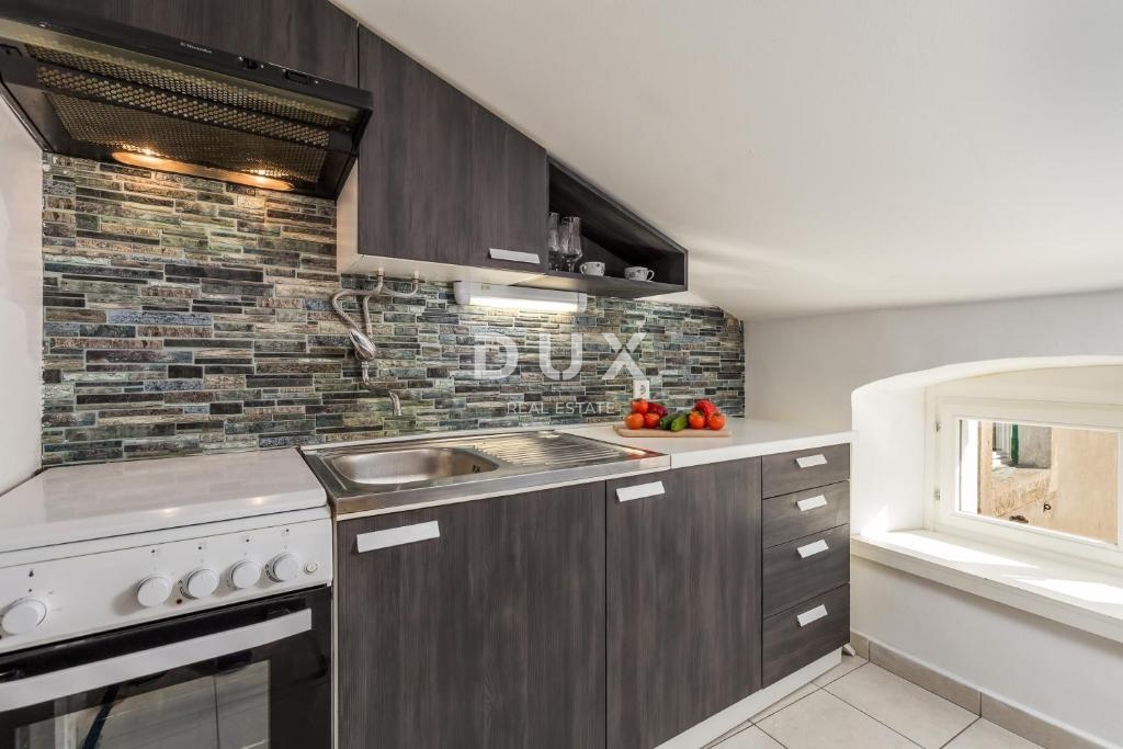 RIJEKA, CENTRO - Appartamento a pochi passi dal Korzo, ottimo investimento