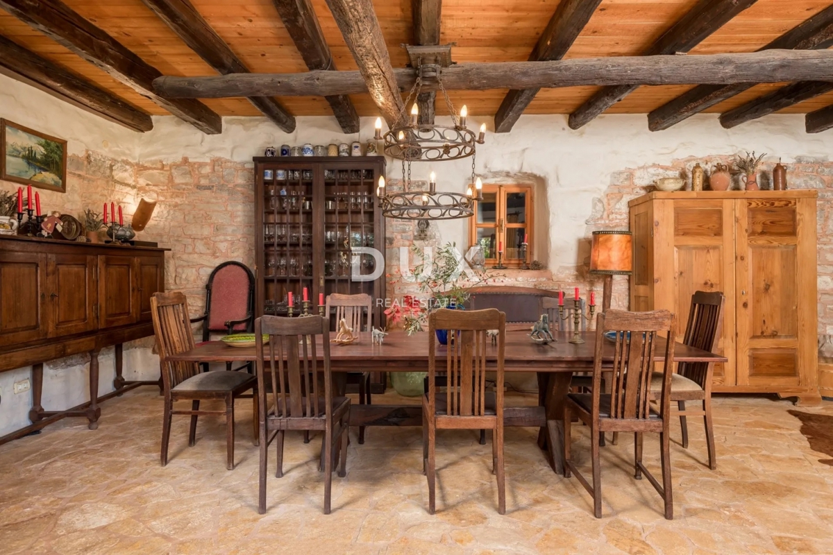 ISTRIA, SVETVINČENAT - Spaziosa tenuta istriana