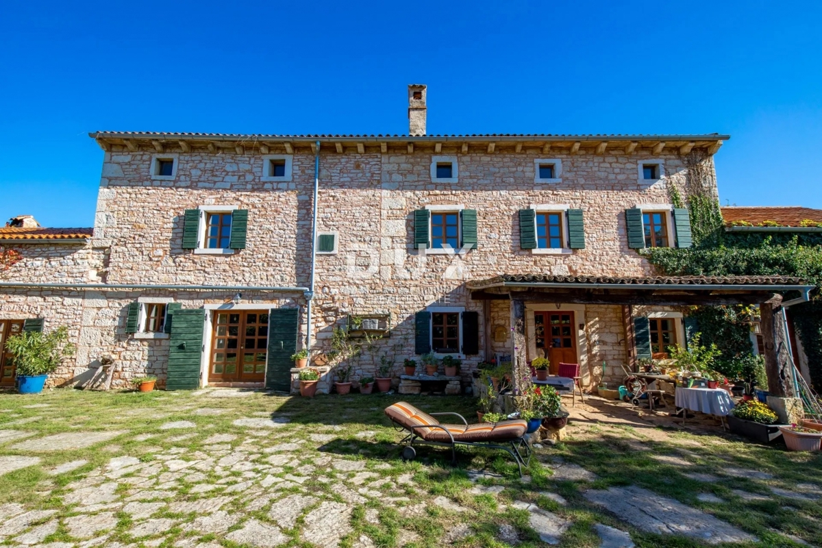 ISTRIA, SVETVINČENAT - Spaziosa tenuta istriana