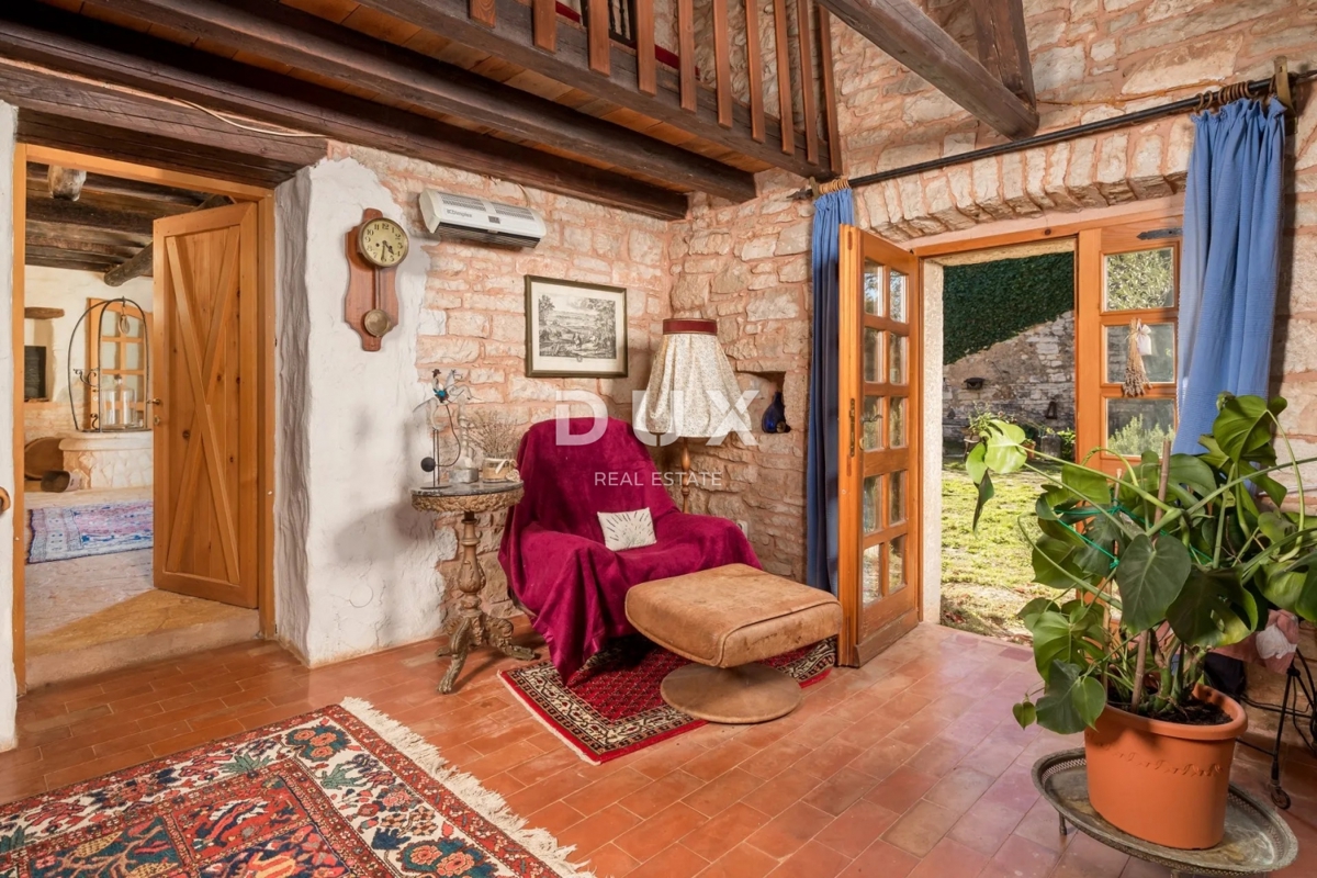 ISTRIA, SVETVINČENAT - Spaziosa tenuta istriana