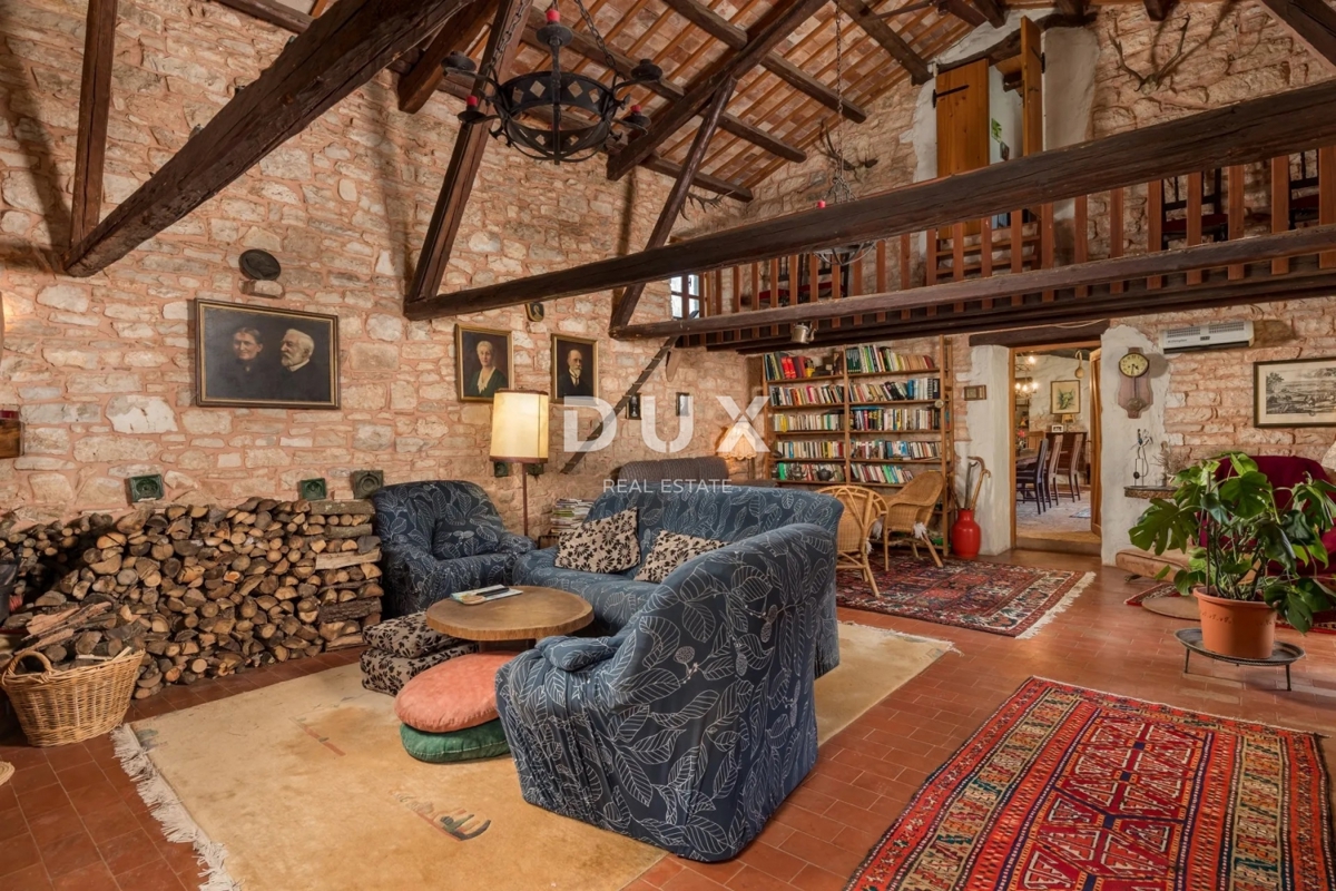 ISTRIA, SVETVINČENAT - Spaziosa tenuta istriana