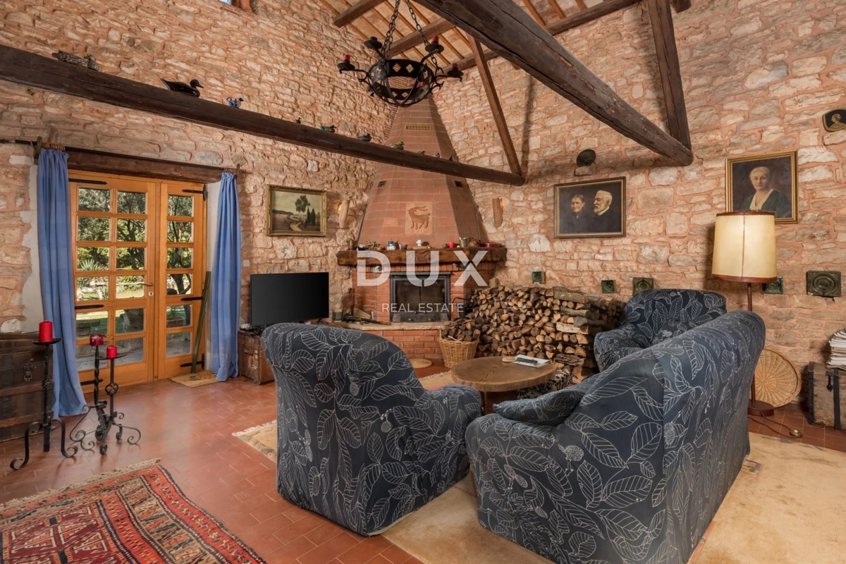 ISTRIA, SVETVINČENAT - Spaziosa tenuta istriana