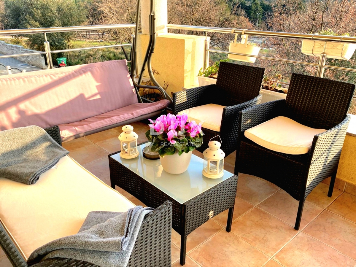 POLA, ŠIJANA - 3 camere da letto + bagno e un appartamento familiare su due piani in una posizione ricercata