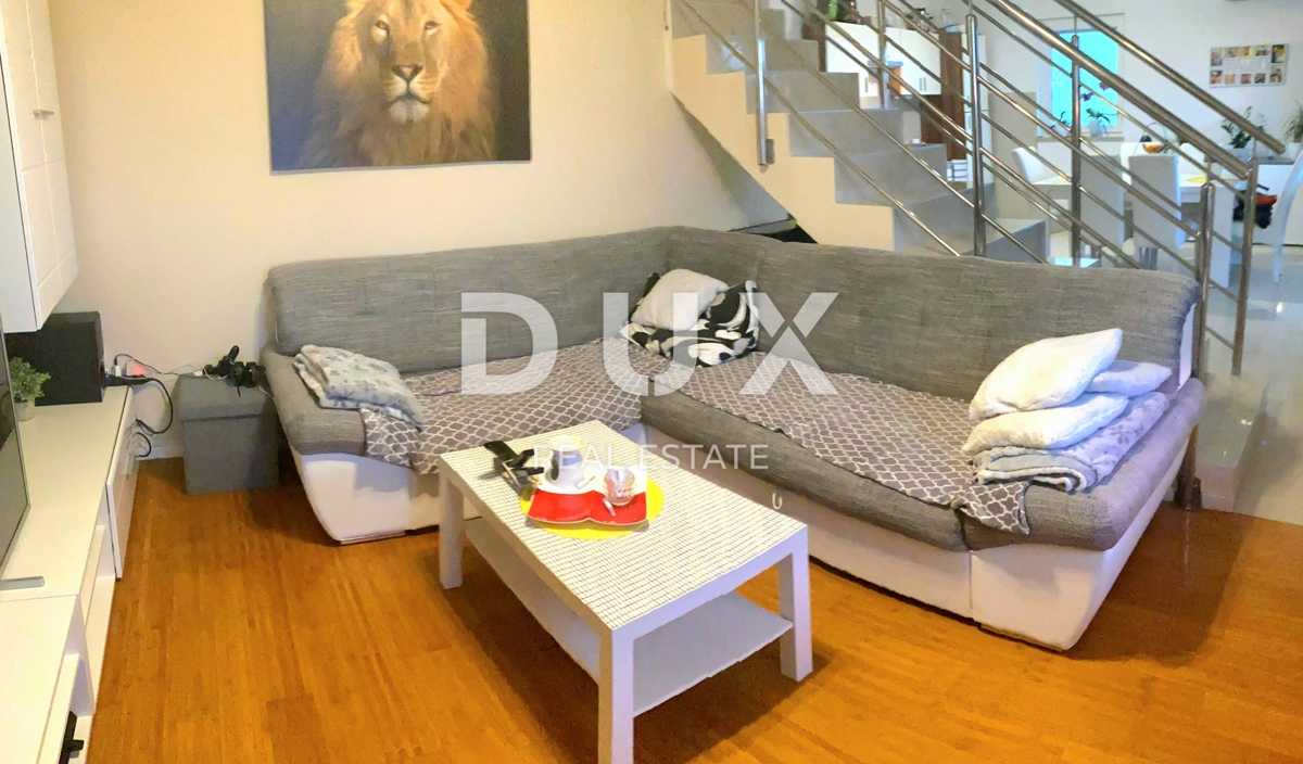 POLA, ŠIJANA - 3 camere da letto + bagno e un appartamento familiare su due piani in una posizione ricercata