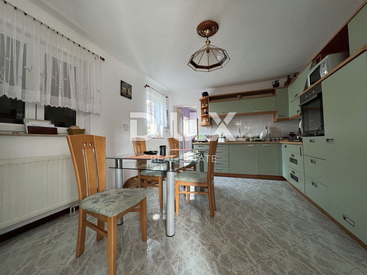 ISTRIA, UMAG - Bellezza di pietra prima fila al mare