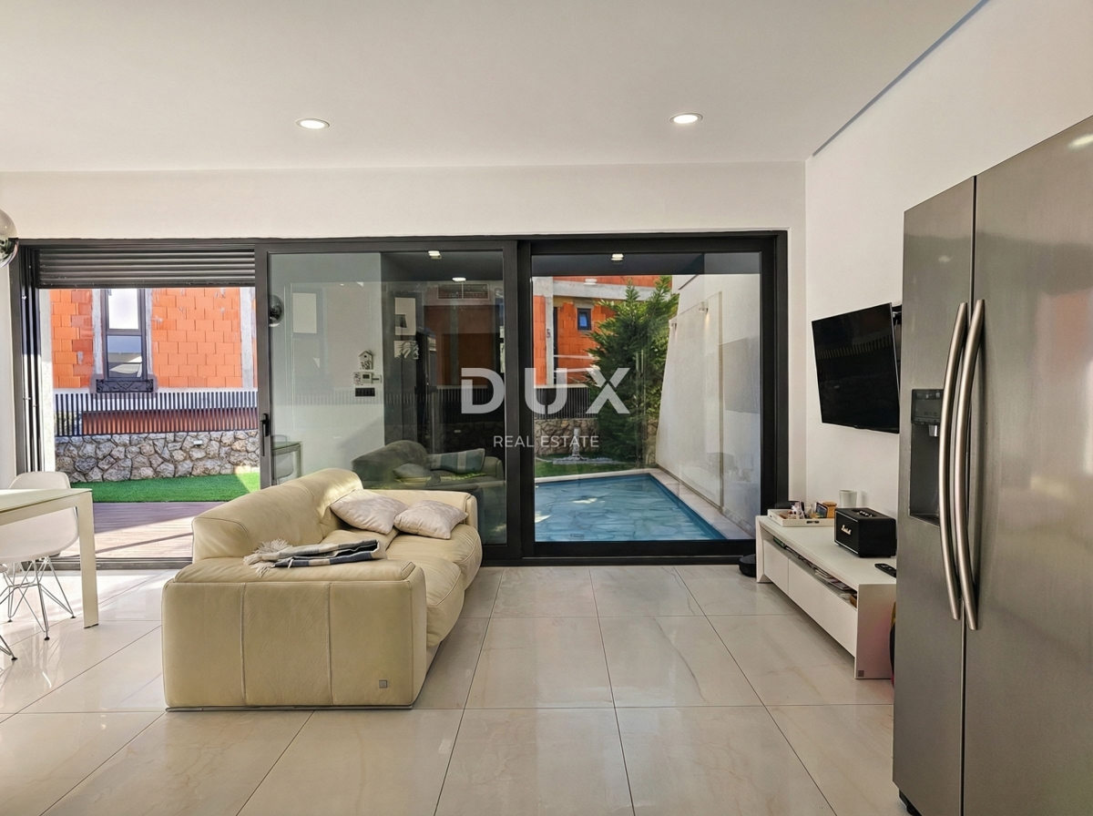 ISOLA DI KRK - Fantastica casa con piscina riscaldata e giardino privato