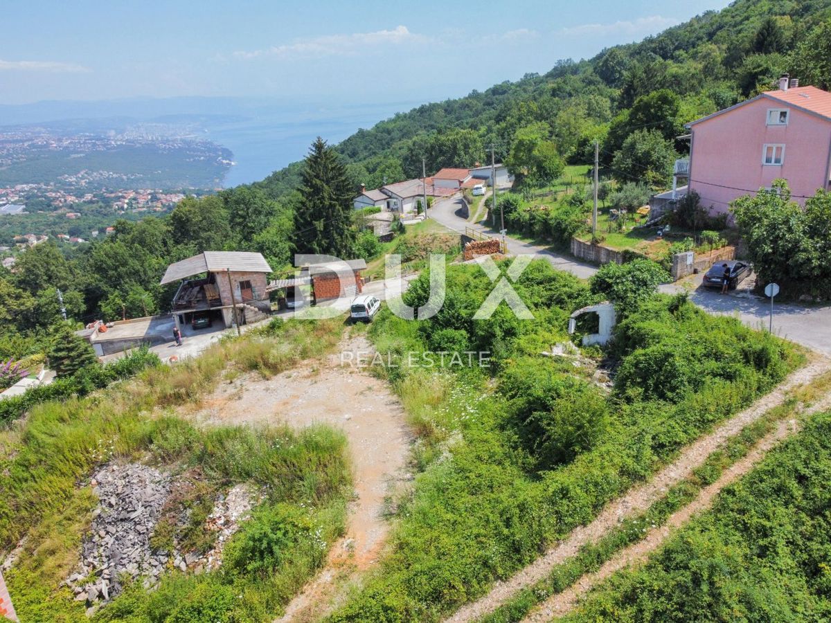 OPATIJA, RUKAVAC - terreno edificabile con casa legalizzata, vista mare, posizione tranquilla