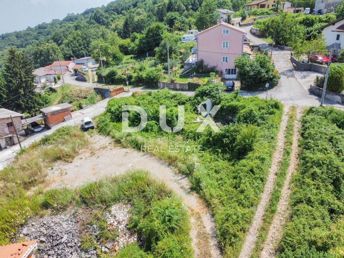 OPATIJA, RUKAVAC - terreno edificabile con casa legalizzata, vista mare, posizione tranquilla