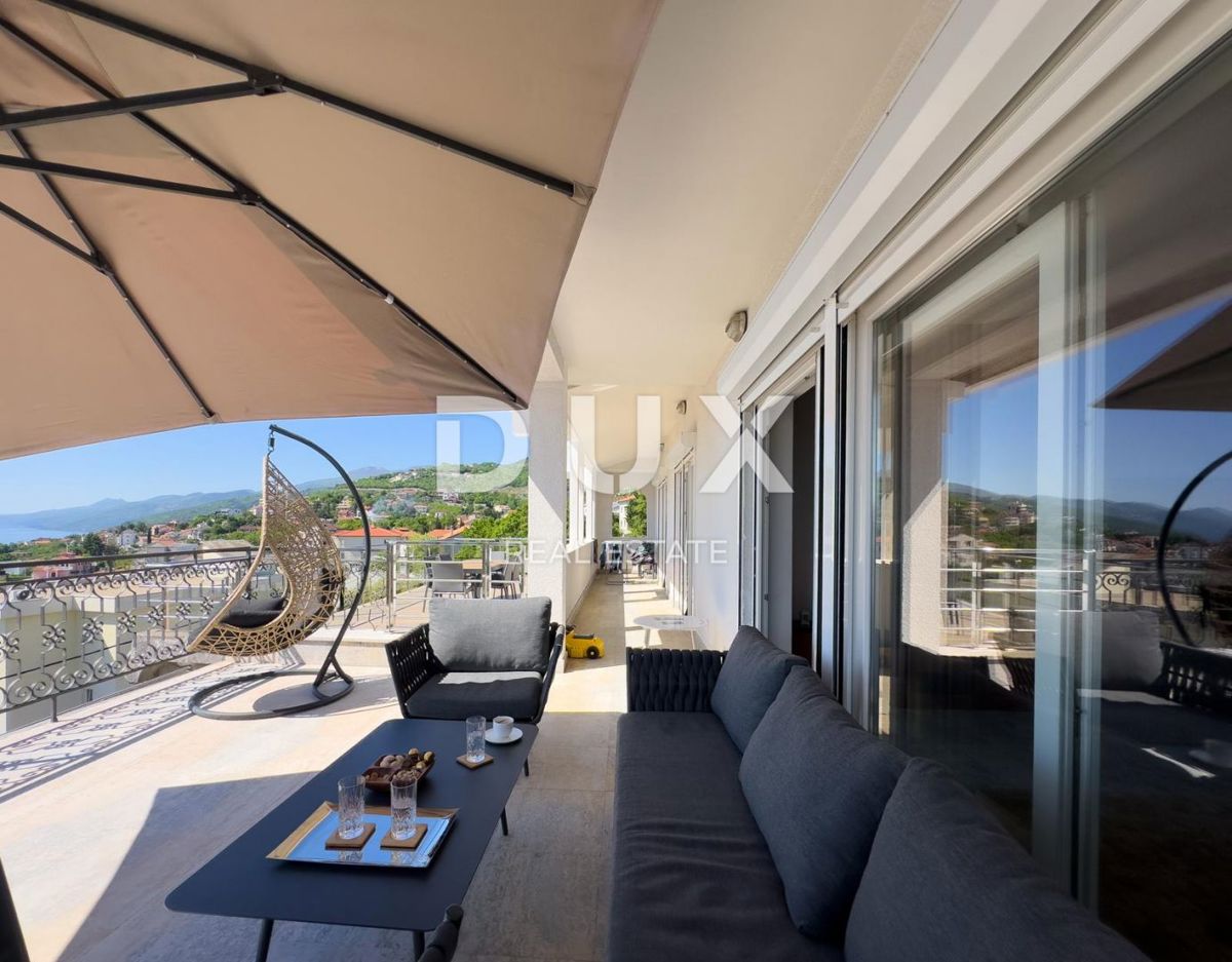 OPATIJA, POBRI - Vendita di appartamento di design con vista panoramica sul mare
