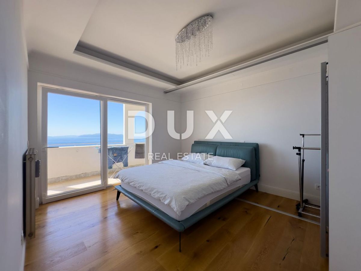 OPATIJA, POBRI - Vendita di appartamento di design con vista panoramica sul mare