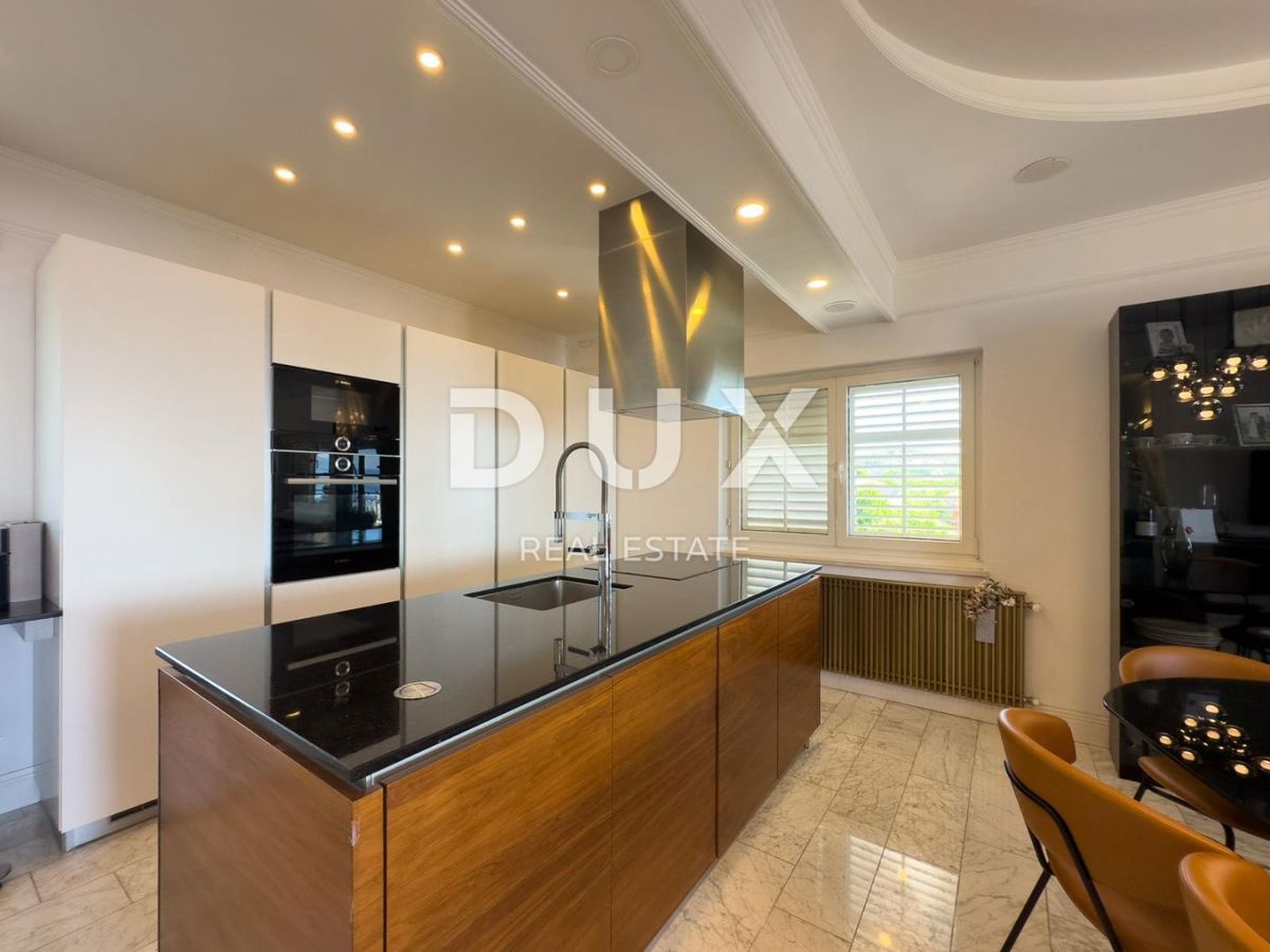 OPATIJA, POBRI - Vendita di appartamento di design con vista panoramica sul mare