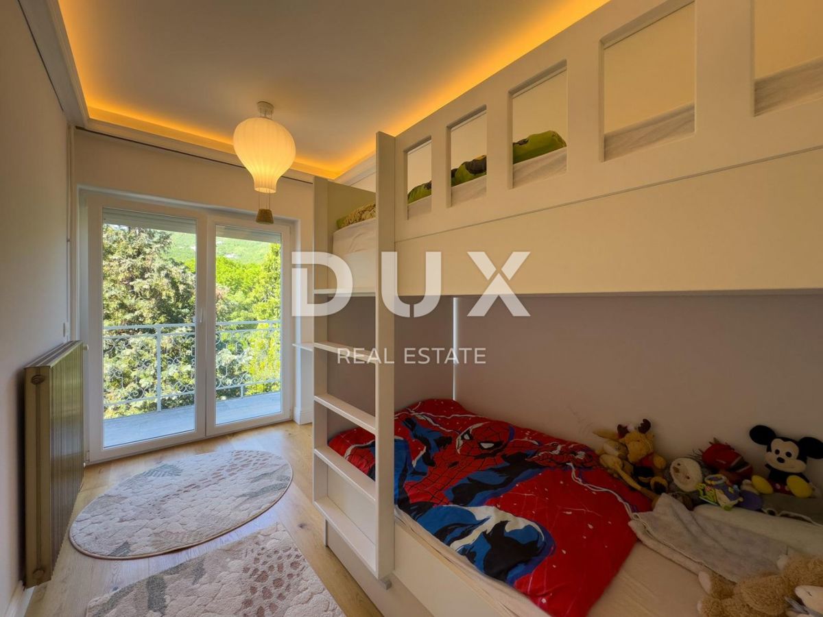 OPATIJA, POBRI - Vendita di appartamento di design con vista panoramica sul mare