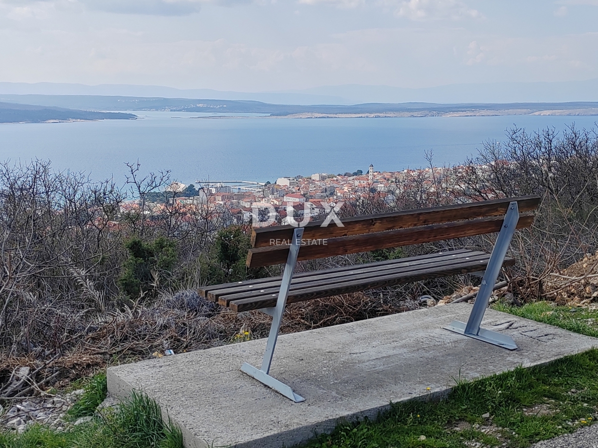 CRIKVENICA - URGENTE – RARO SUL MERCATO! - 800 m² di terreno con casa