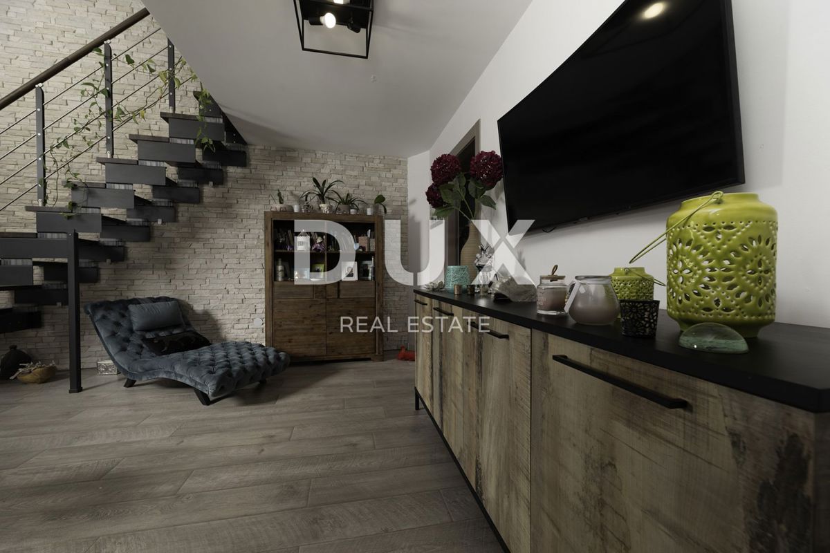 Isola di Krk - Lussuosa villa in pietra con piscina